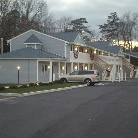 Village Inn & Suites - 스미스빌 외부 사진